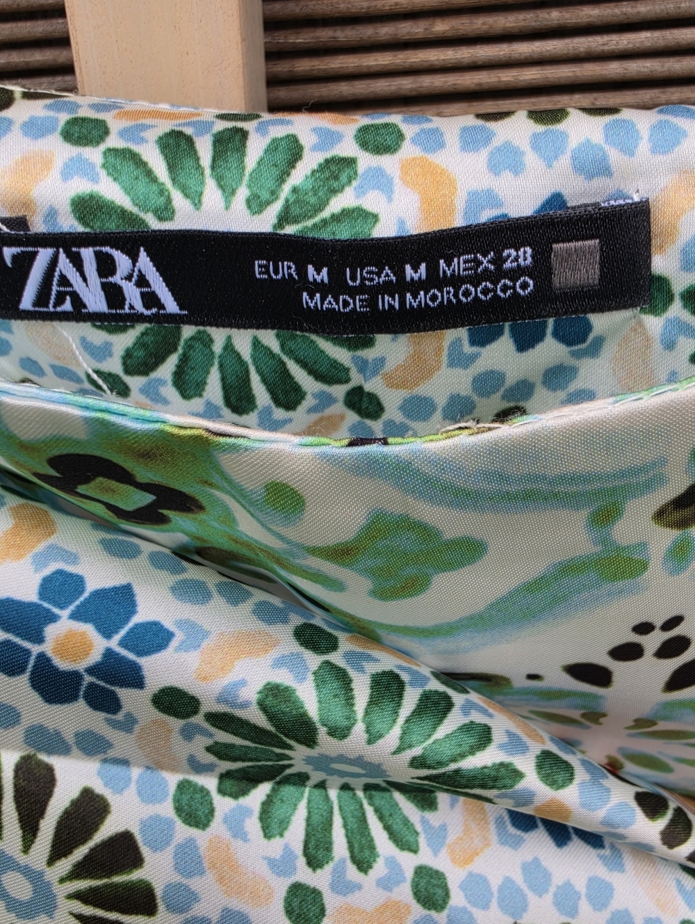 Zara Printed Satin Wrap Skirt with Knot Pareo M - Picture 5 of 10